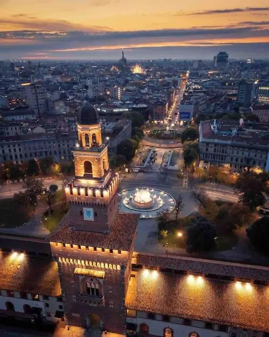 Isola - Garibaldi Lovely Apt. With Netflix And Wifi Milan